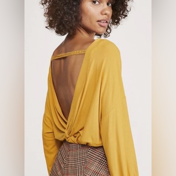 Free People Shimmy Shake Top Untamed Gold Small Long Sleeve Open Back Boho - Picture 1 of 10